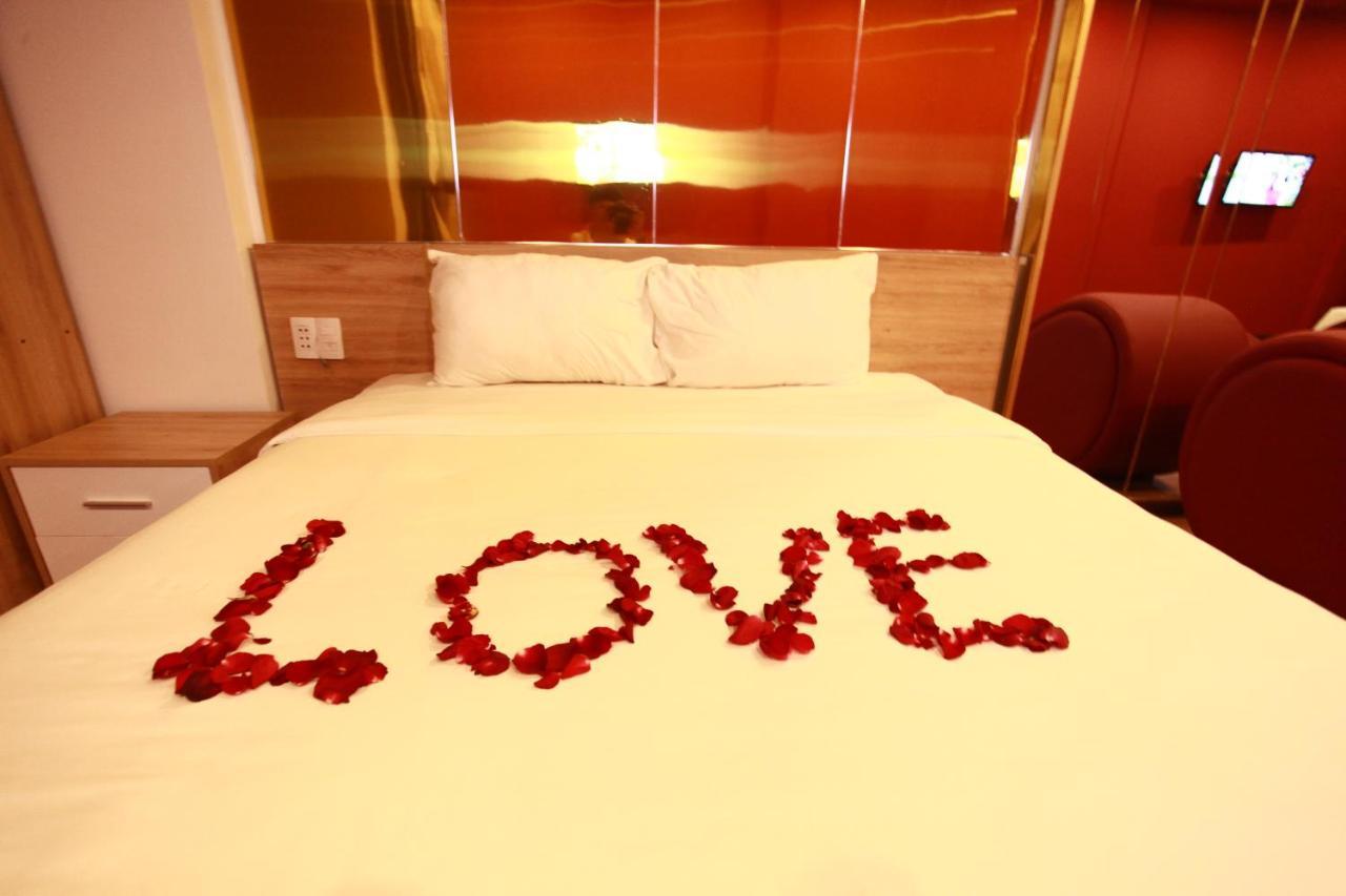 Mata Love Hotel Danang Exterior photo